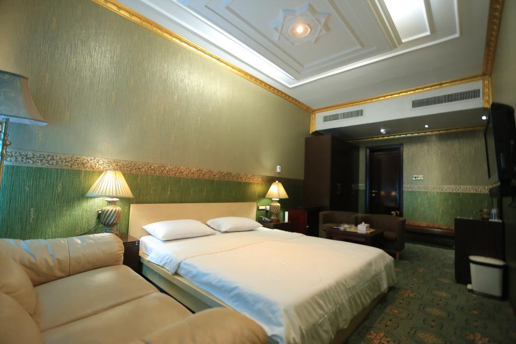 Sun City International Hotel Dubaj Exteriér fotografie